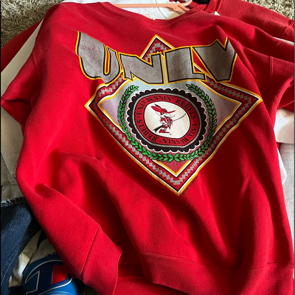 Vintage unlv crewneck sweater. Large